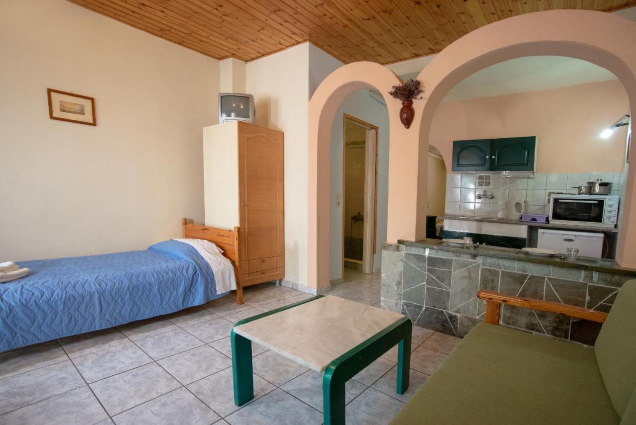 Kleoni Club Apartments Tolón Zewnętrze zdjęcie