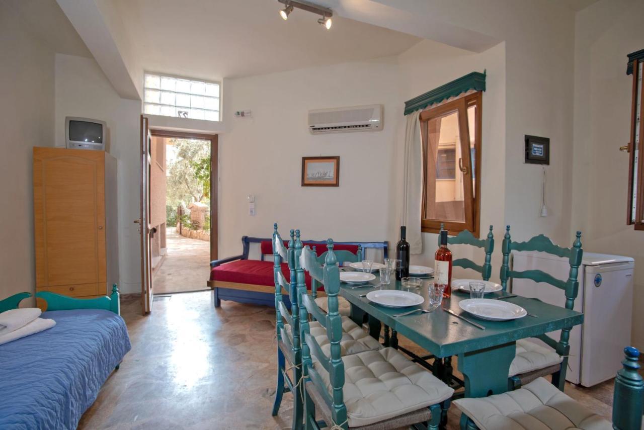 Kleoni Club Apartments Tolón Zewnętrze zdjęcie