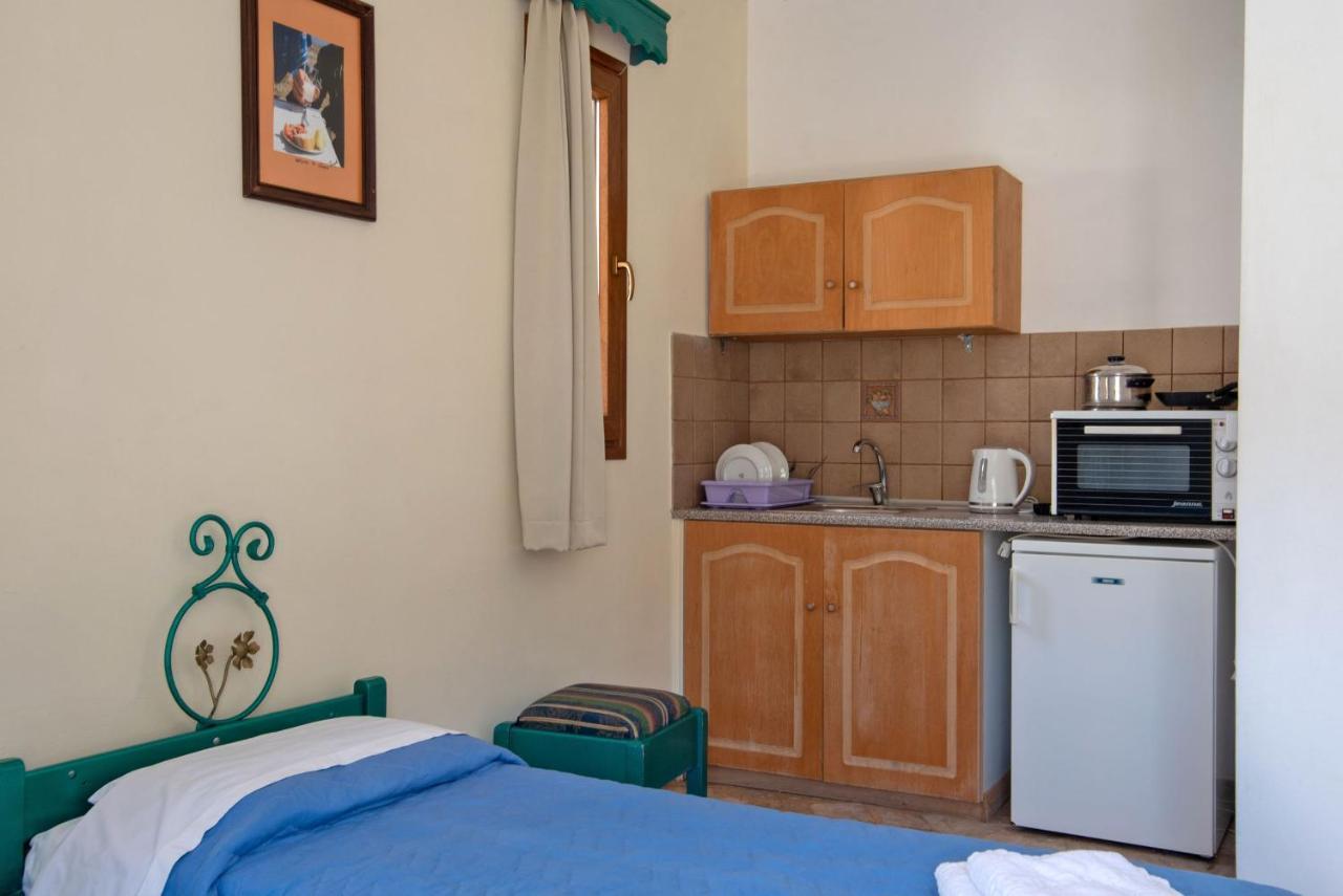 Kleoni Club Apartments Tolón Zewnętrze zdjęcie