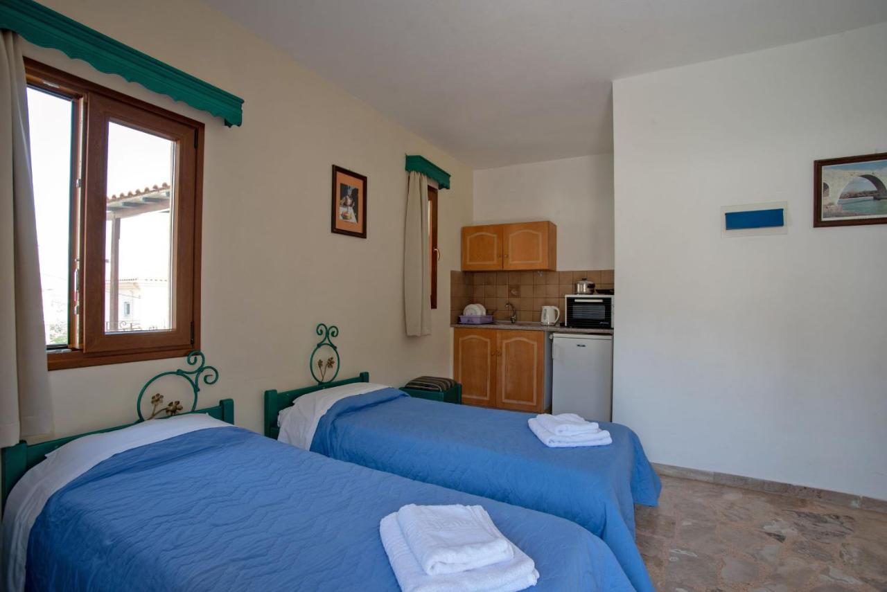 Kleoni Club Apartments Tolón Zewnętrze zdjęcie